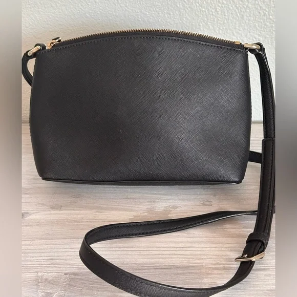 Rare Kate Spade Swan Around Millie Black Saffiano Leather Crossbody Bag - Picture 5 of 8